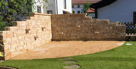 Natursteinmauern mit Thomas Schweiger, Gartenbau & Baumpflege, Rosenheim